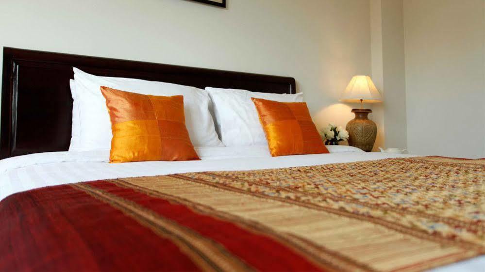 مسقط Ltlalat Al Shorouq Hotel المظهر الخارجي الصورة